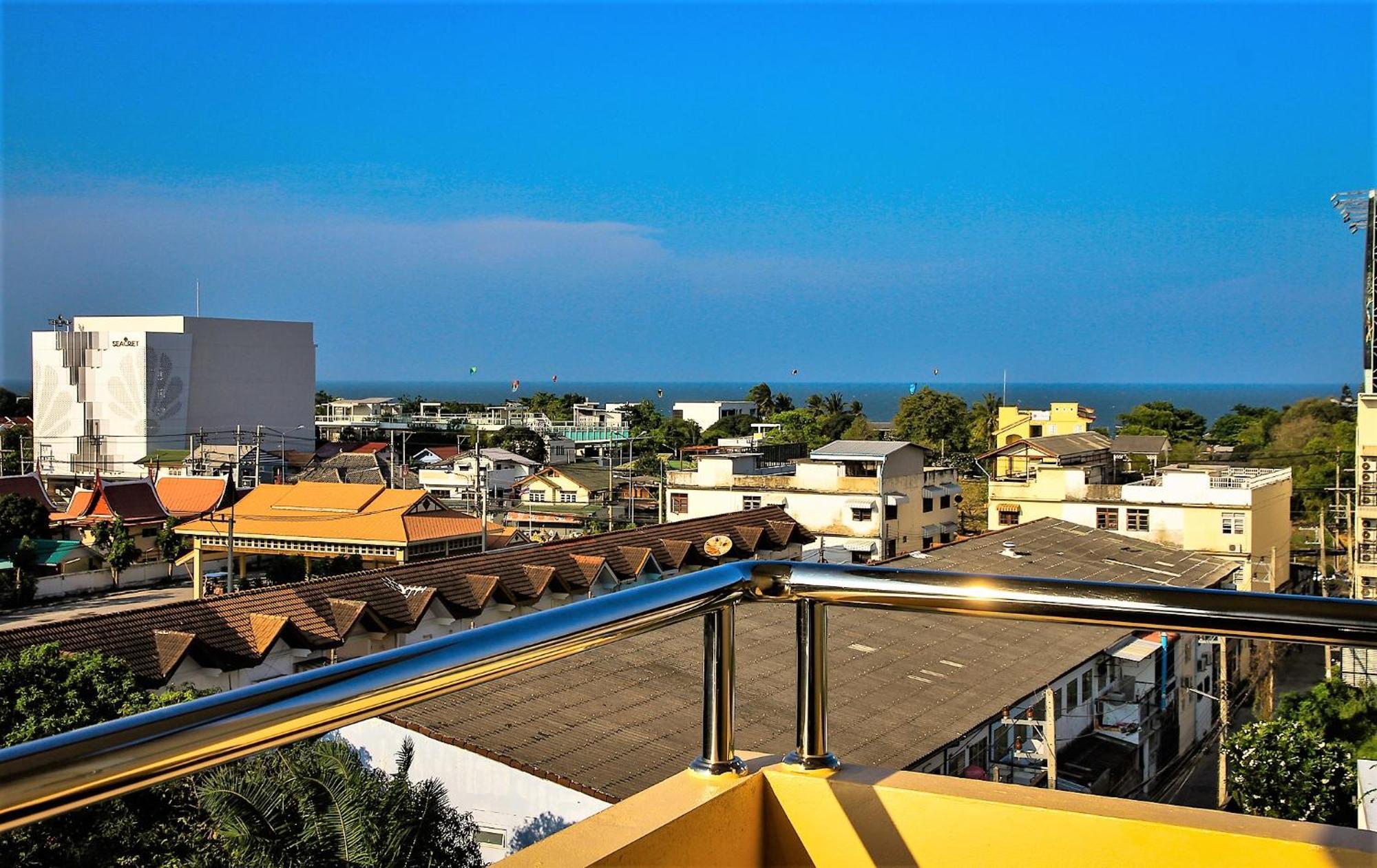 Sky Villa Hua Hin Guesthouse - Adults-Only Extérieur photo